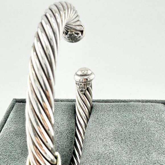 David Yurman X Cable Classic Station Bracelet w/ 14K Yellow Gold - Medium - Picture 11 of 12